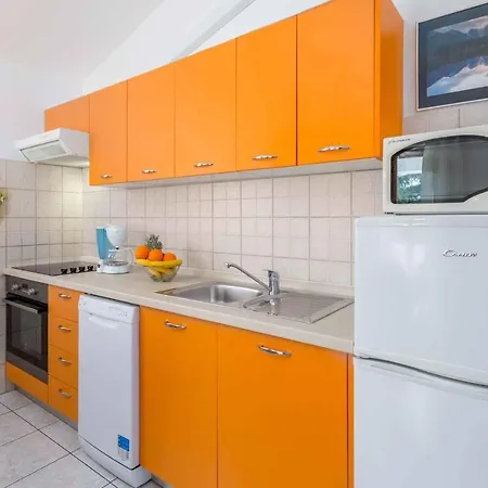 In Porec/istrien 9863 Apartment *
